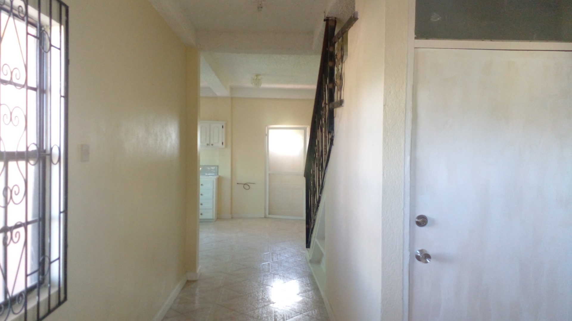 St Lucia real estate BEAUSEJOUR 3-BED HOUSE FOR RENT alley