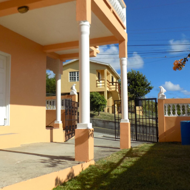 St Lucia real estate BEAUSEJOUR 3-BED HOUSE FOR RENT gate