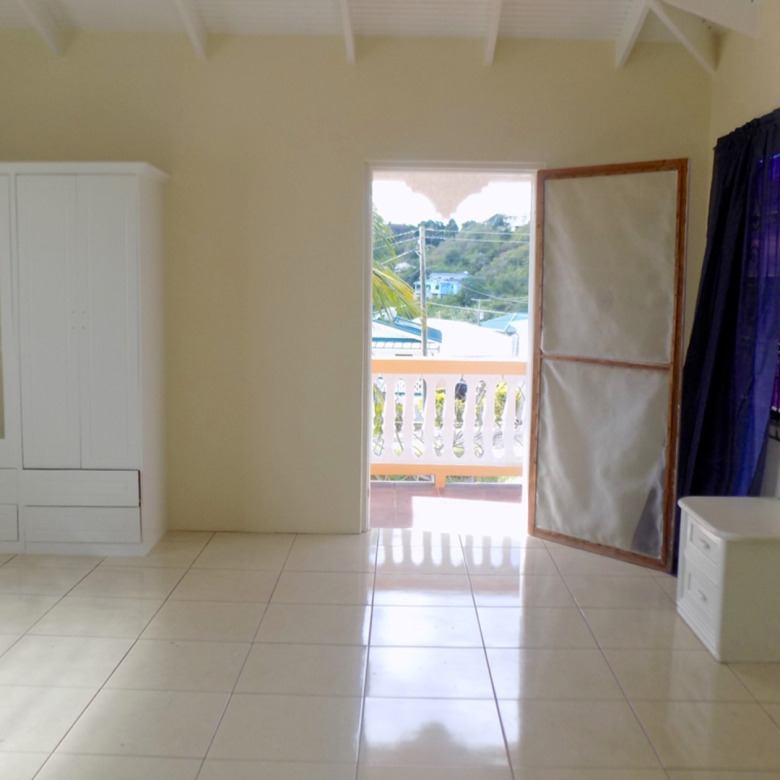 St Lucia real estate BEAUSEJOUR 3-BED HOUSE FOR RENT closet