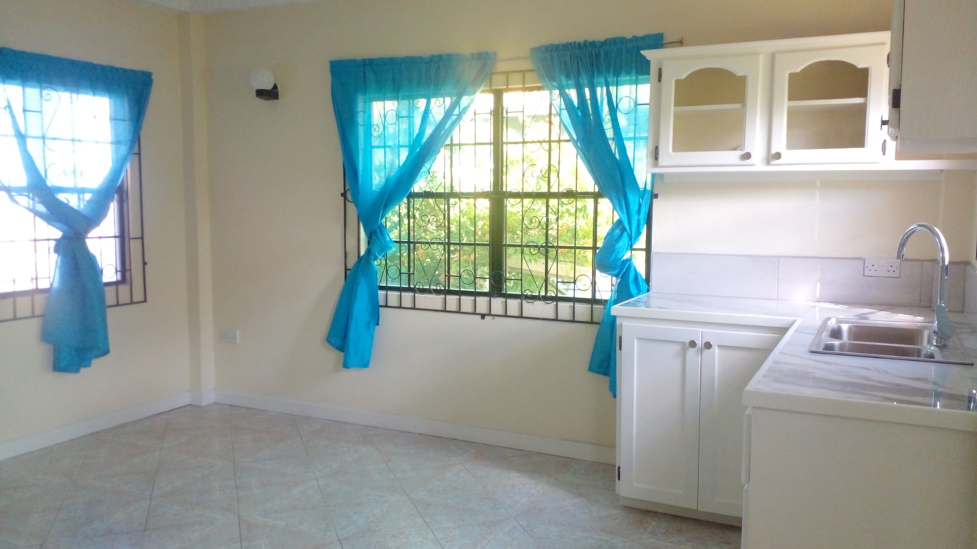 St Lucia real estate BEAUSEJOUR 3-BED HOUSE FOR RENT unfurnished