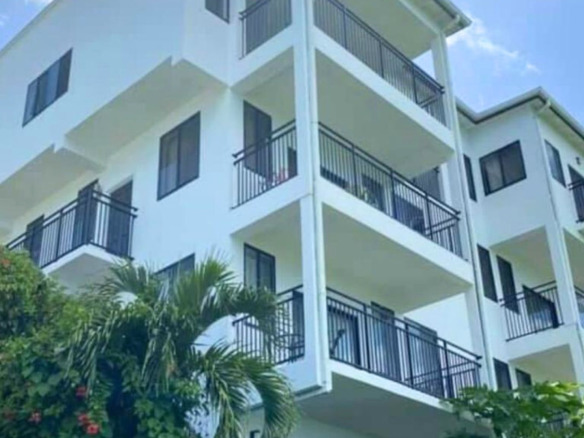 CALABASH VILLAS ON BONAIRE BAY RENTAL - A 2-bed, 2-bath modern apartment in Marisule, St. Lucia, overlooking the Caribbean Sea