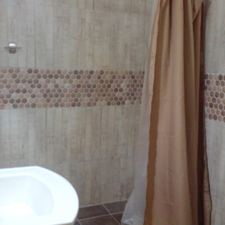 st lucia real estate HIBISCUS 2 AT GATE PARK FOR RENT bath