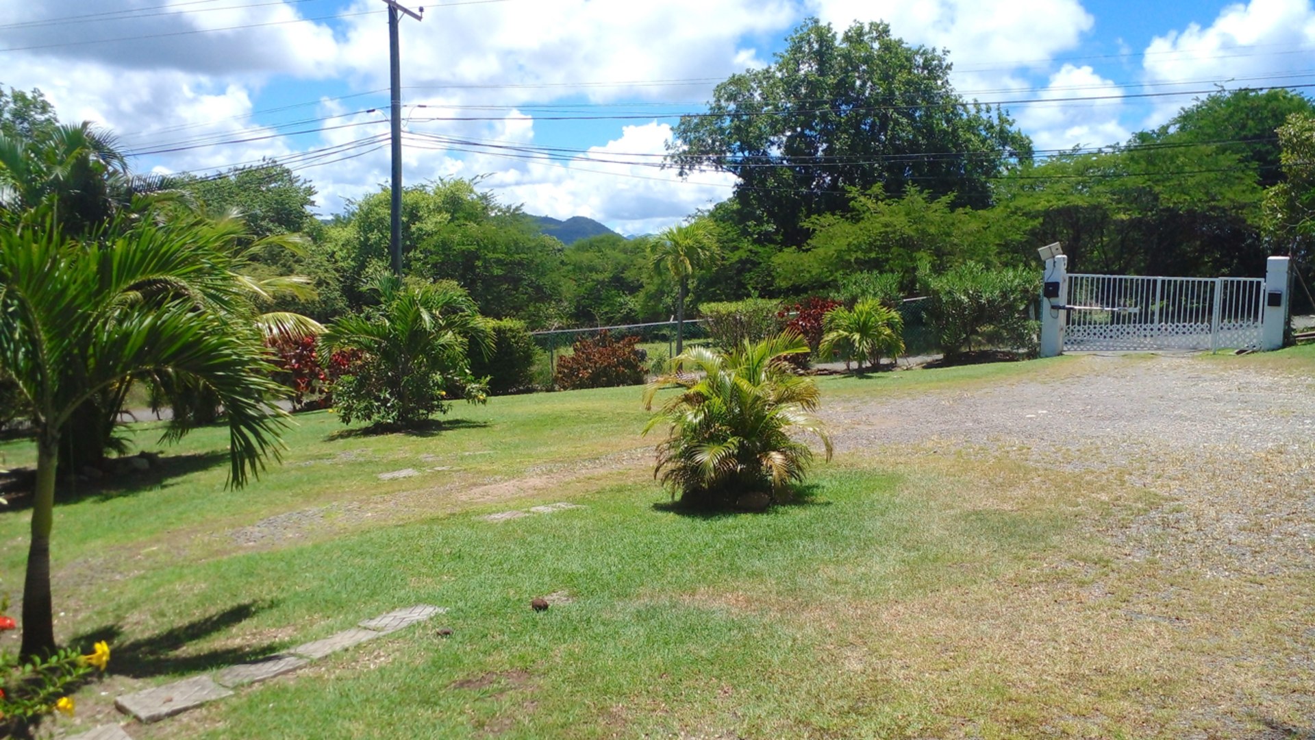 st lucia real estate HIBISCUS 2 AT GATE PARK FOR RENT