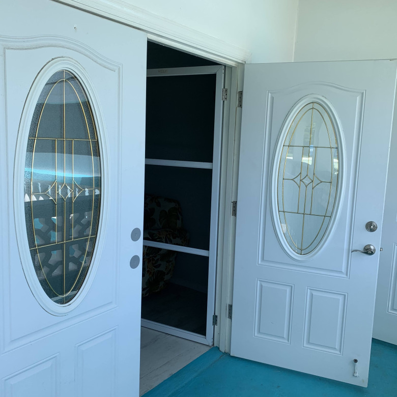St Lucia Veronica's Breathe Easy Rental apartment #2 double doors