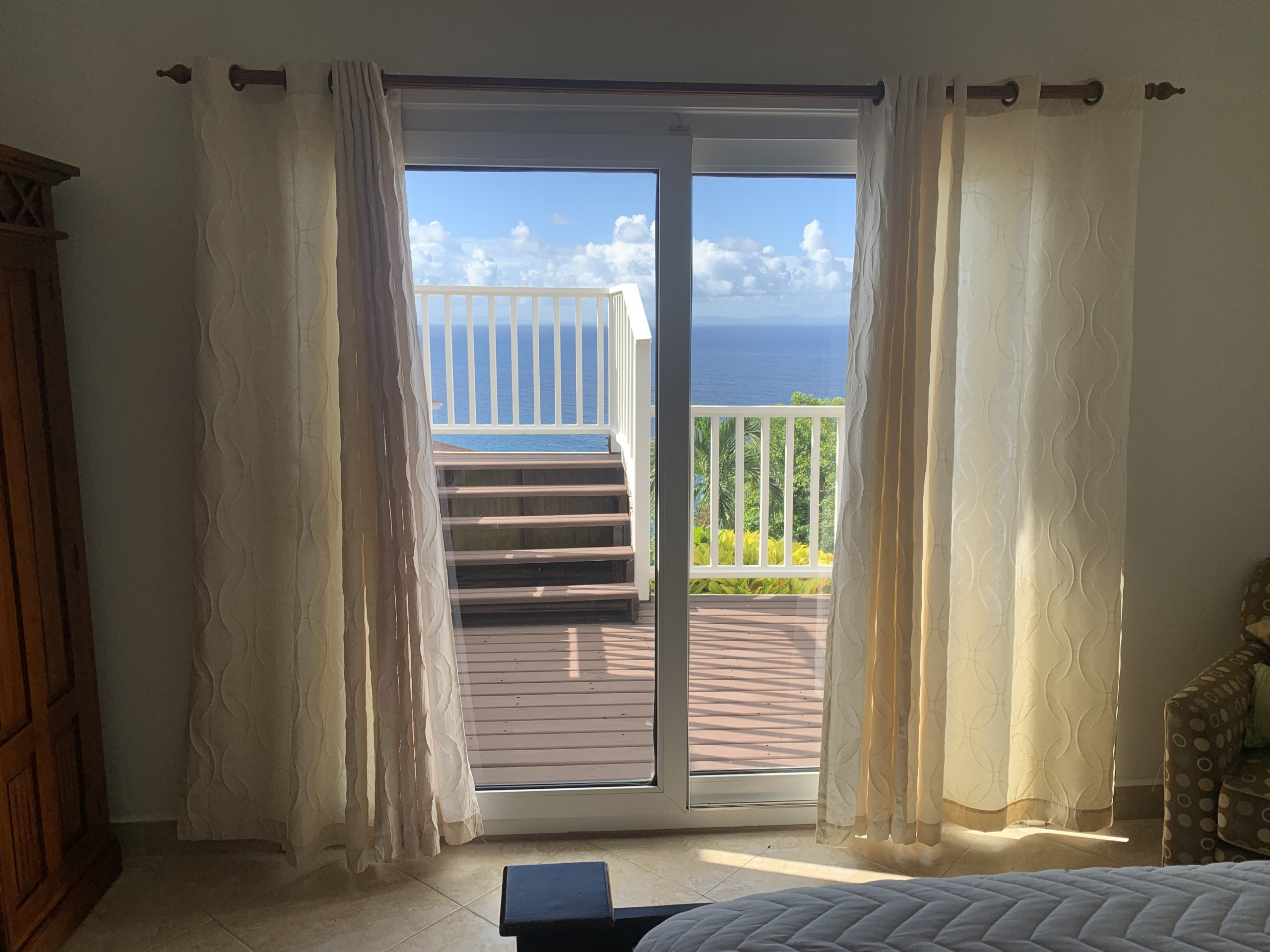 3 Bed Luxury Villa In Cap Estate