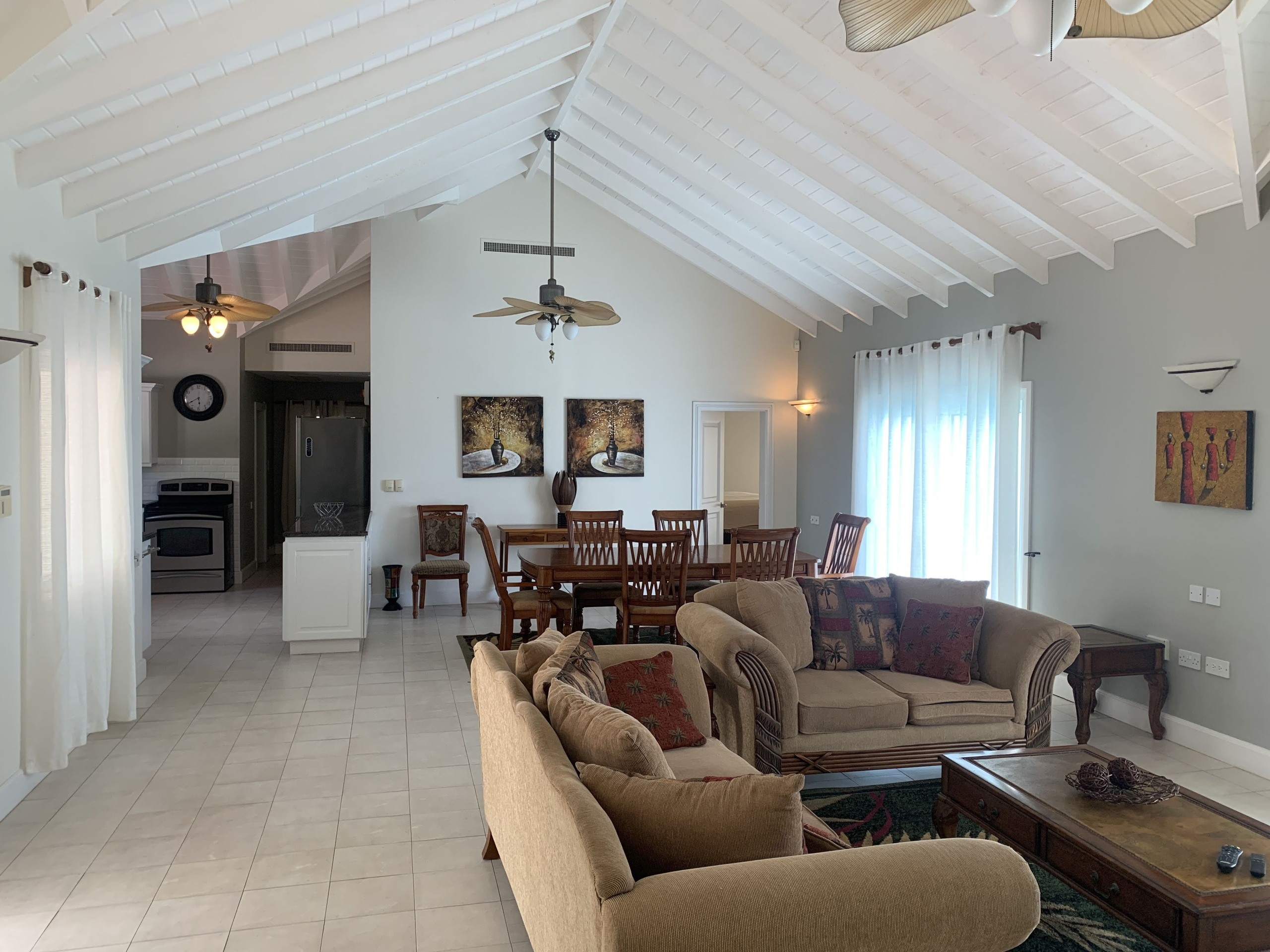 3 Bed Luxury Villa In Cap Estate