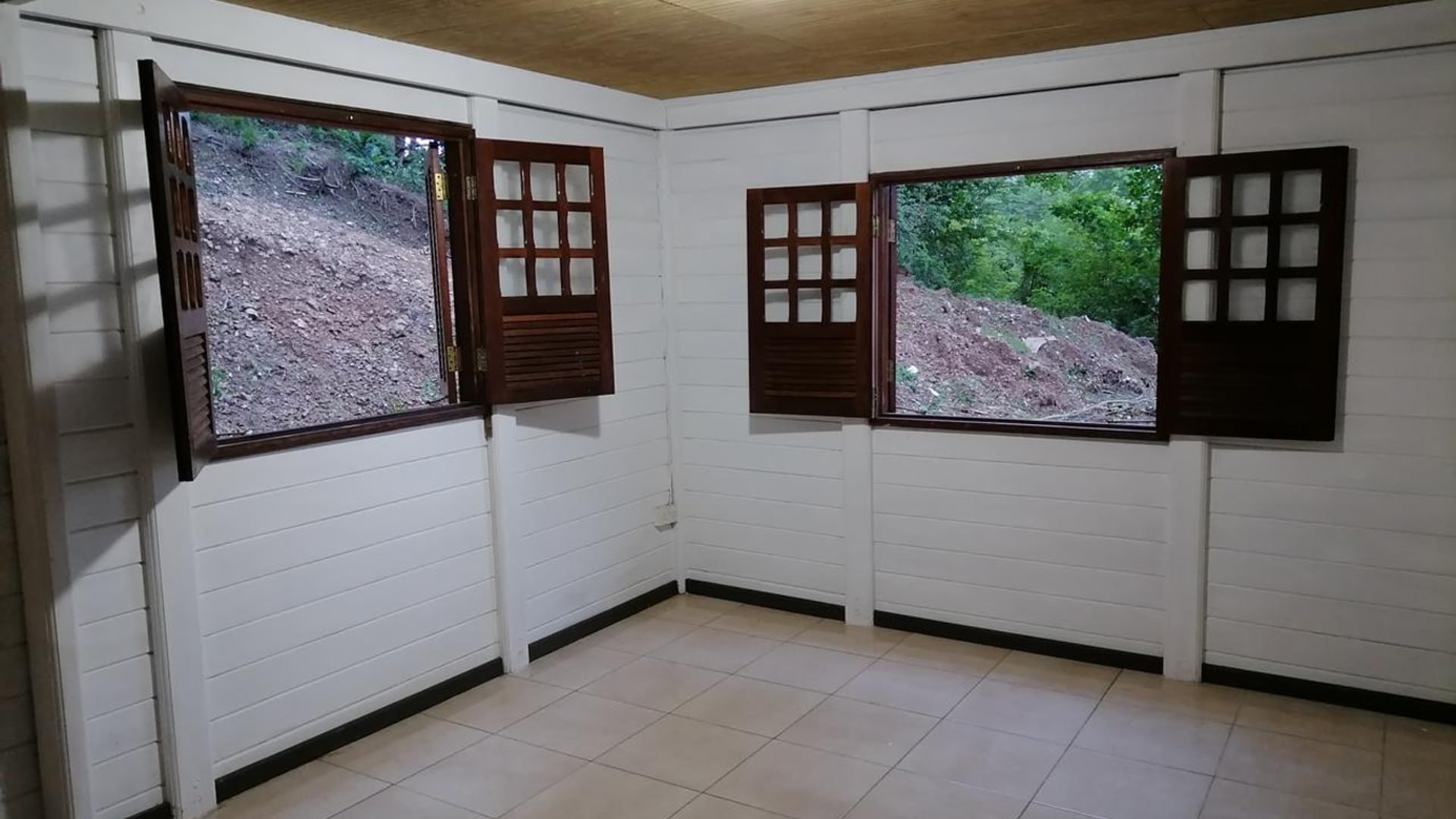 st lucia real estate Monchy Cottage For Sale living room