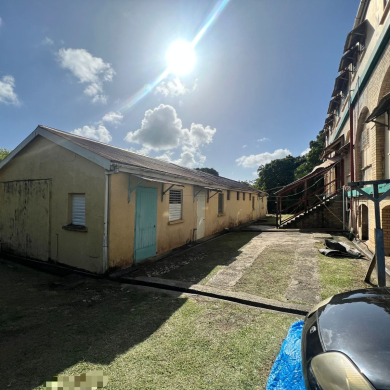St Lucia Real estate Fixer-Upper Gem At Morne Fortune parking