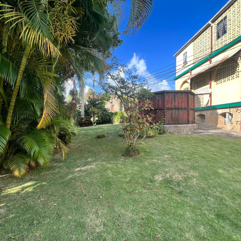 St Lucia Real estate Fixer-Upper Gem At Morne Fortune lawn