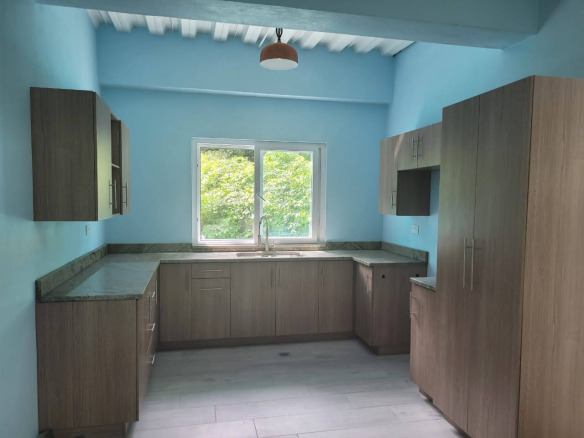 Unfurnished Apartment For Rent In Monchy