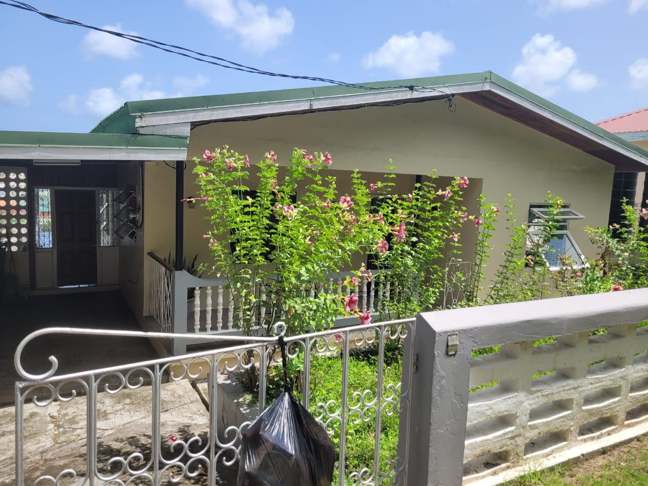 Multi-Apartment Complex For Sale In Sans Souci