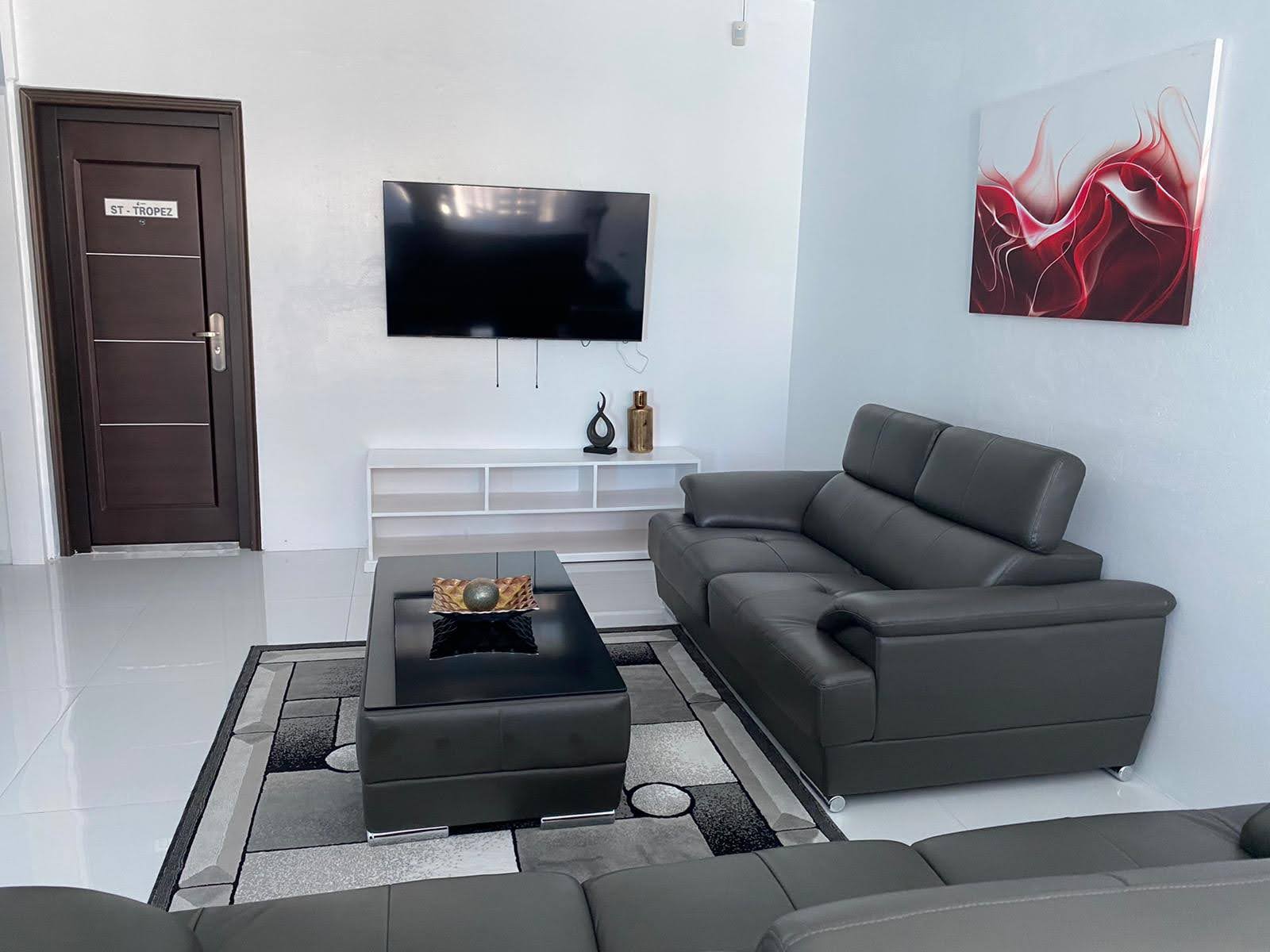 Paris Villas For Rent in Rodney Bay