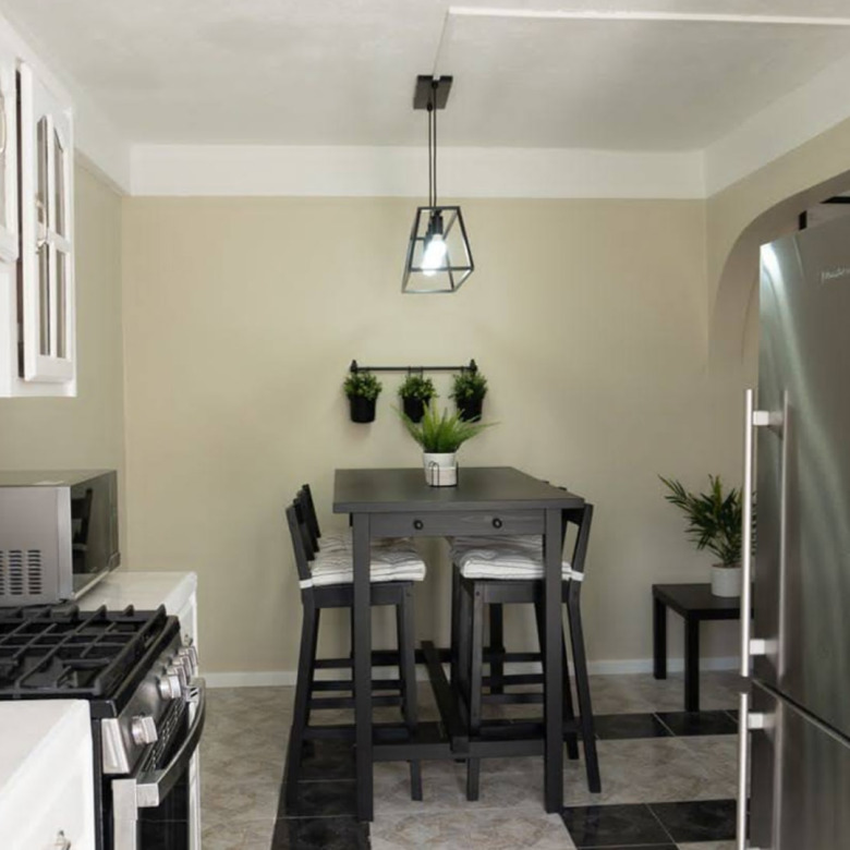 st lucia real estate REDUIT ORCHARD APARTMENT #6 FOR RENT kitchen