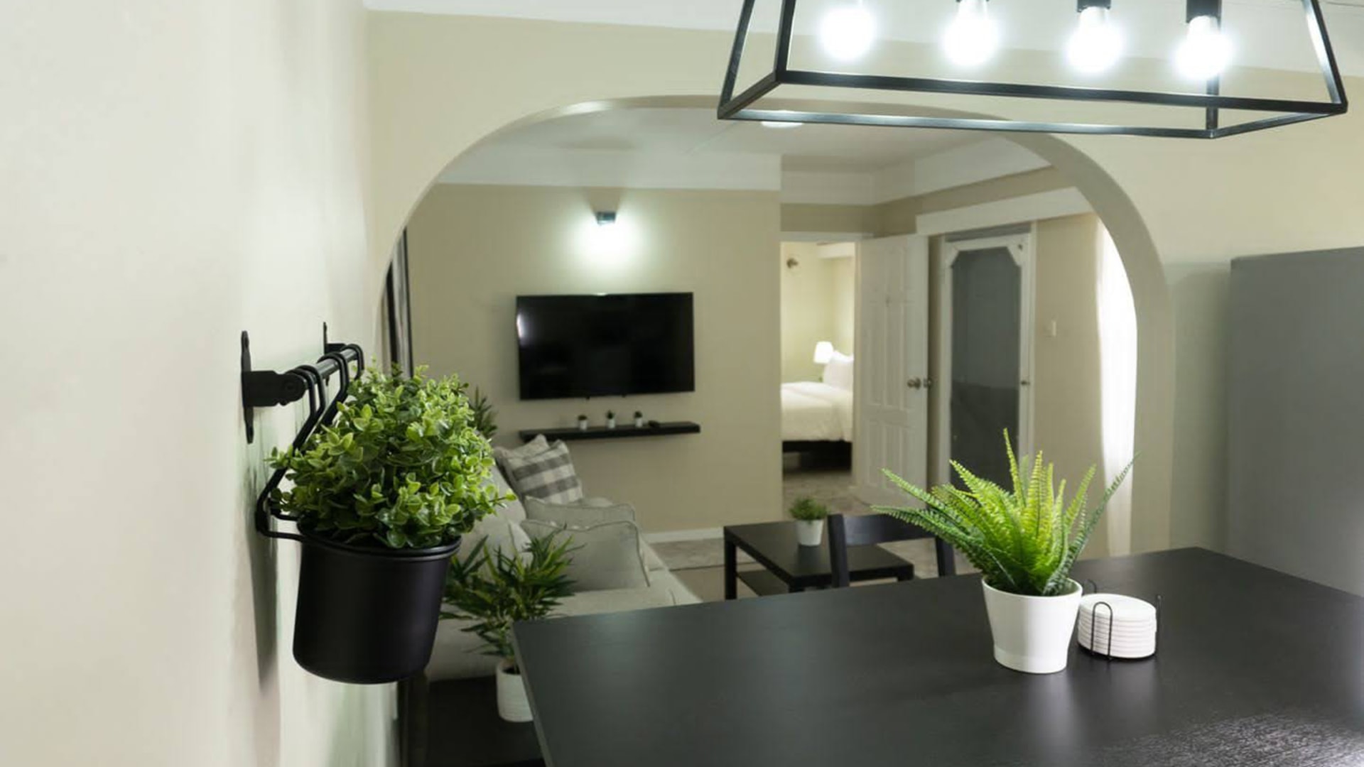st lucia real estate REDUIT ORCHARD APARTMENT #6 FOR RENT table
