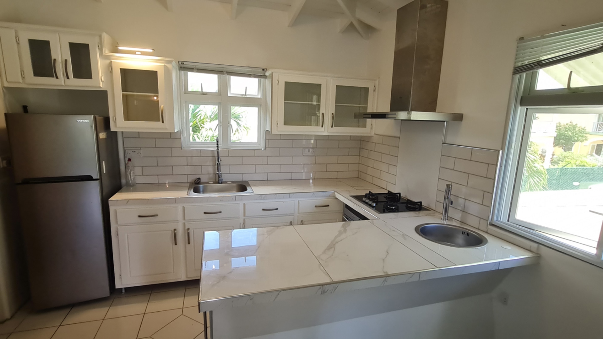 Rodney bay one bed2 st lucia real estate Rodney Bay 1 Bedroom Apartment for rent fridge