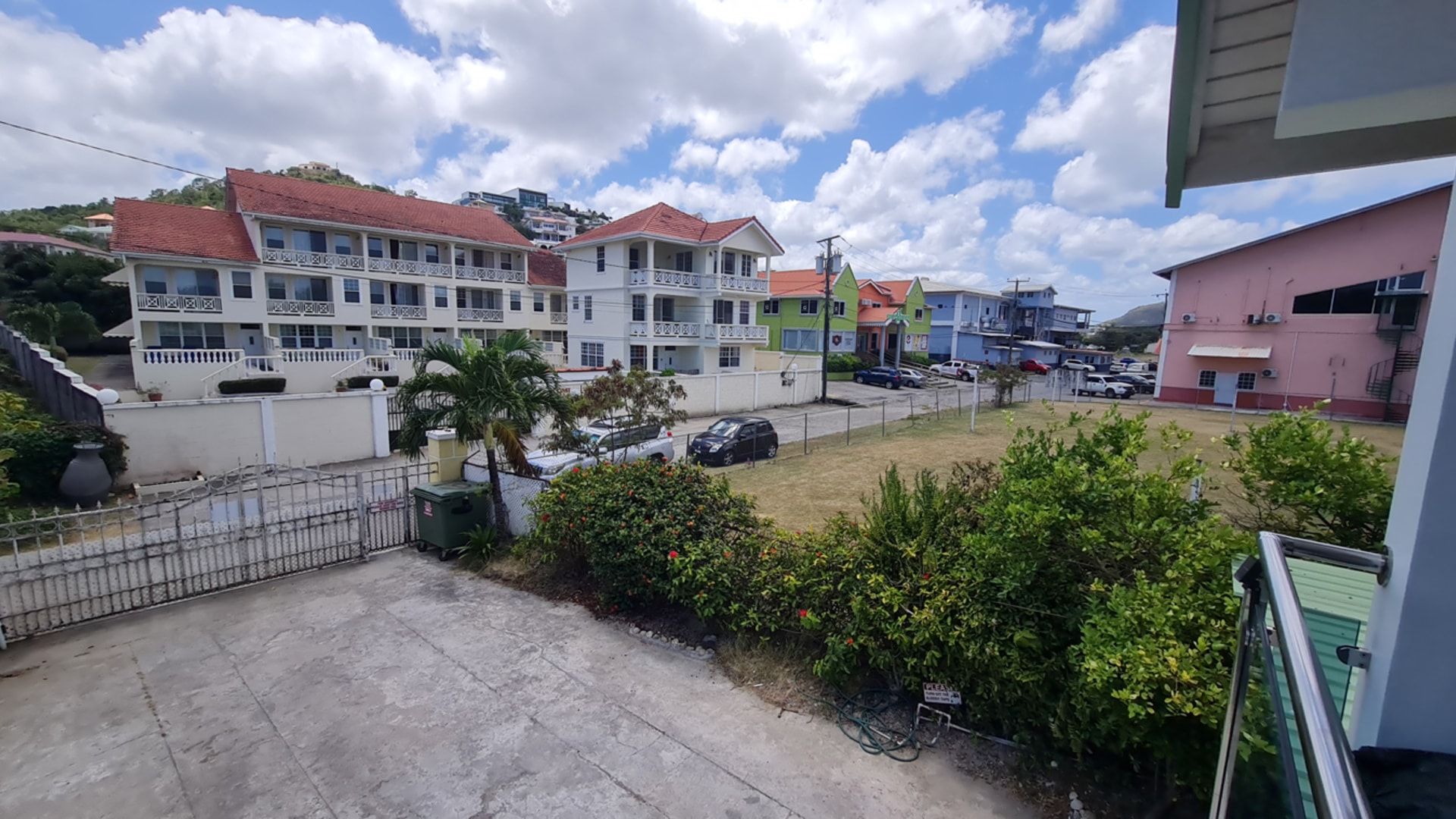 Rodney bay one bed211 st lucia real estate Rodney Bay 1 Bedroom Apartment for rent yard