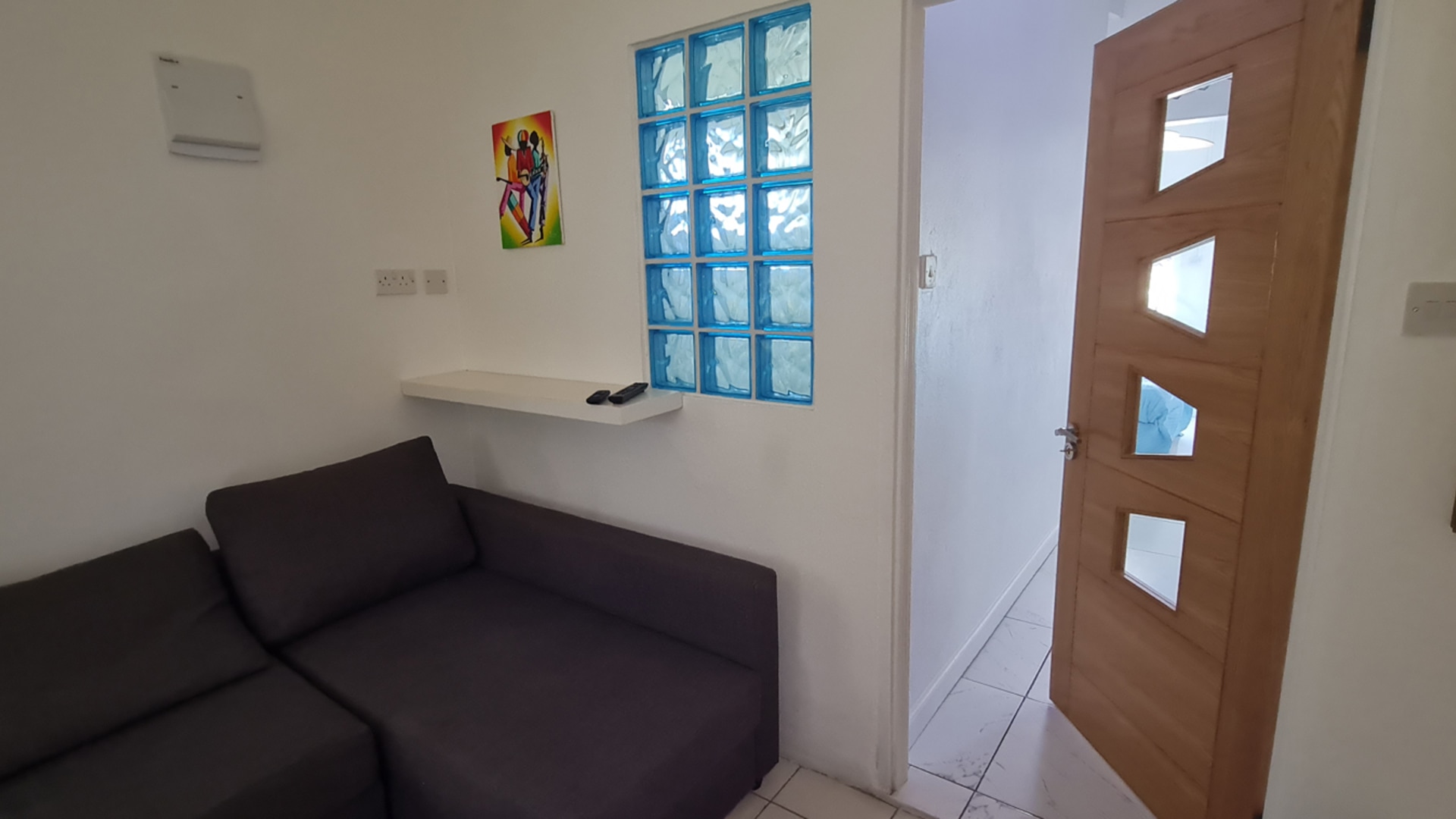 Rodney bay one bed34 st lucia real estate Rodney Bay 1 Bedroom Apartment for rent chair