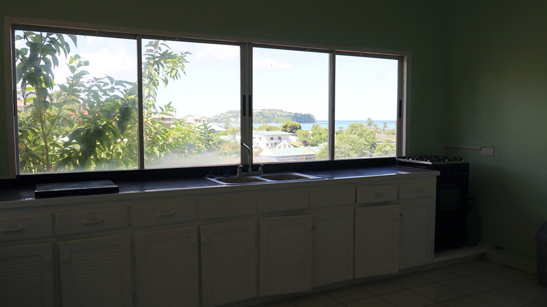 st lucia real estate SUNNY ACRES 2 BED APT.- Castries, St. Lucia for rent kitchen view
