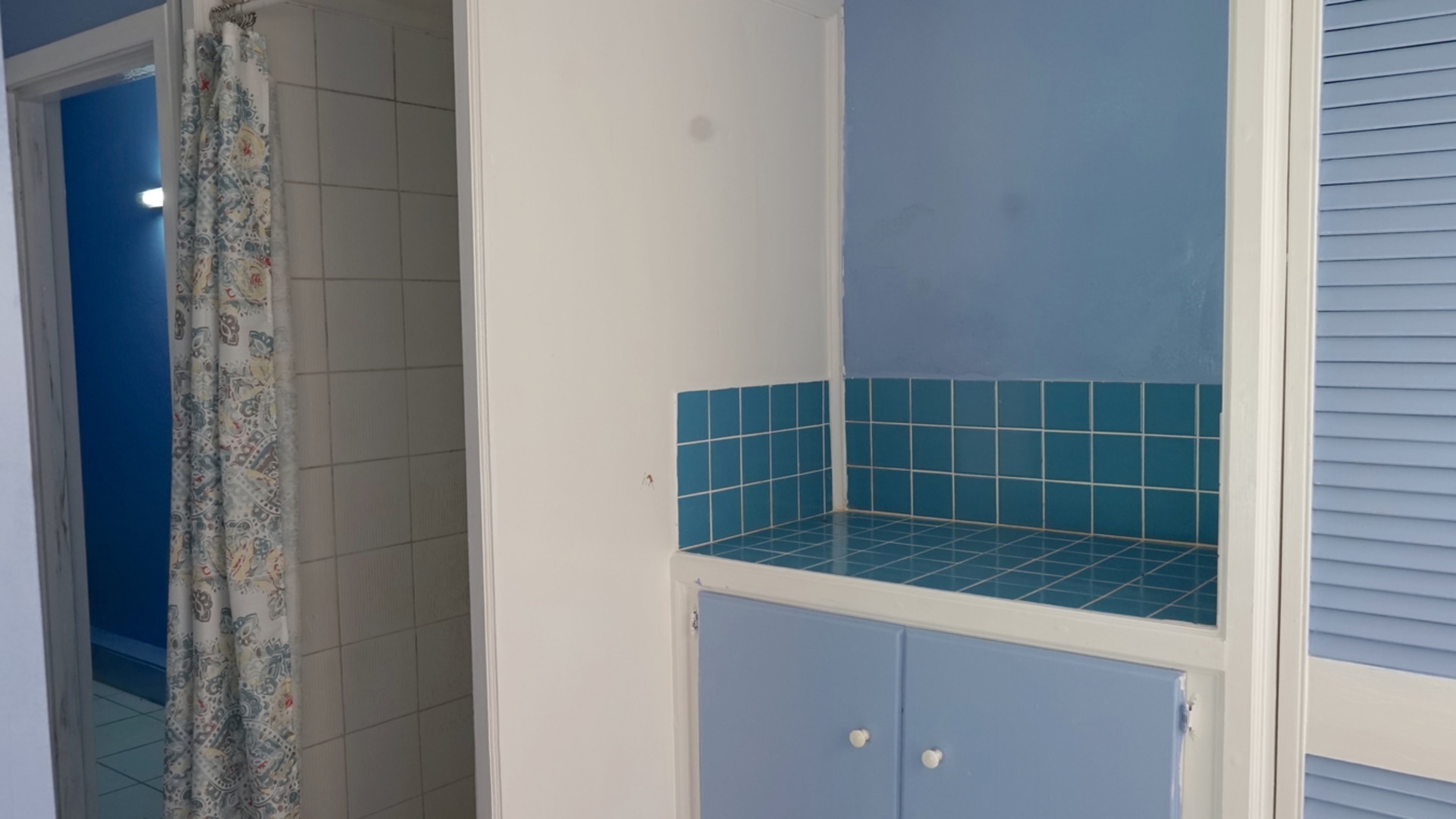 st lucia real estate SUNNY ACRES 2 BED APT.- Castries, St. Lucia for rent closet