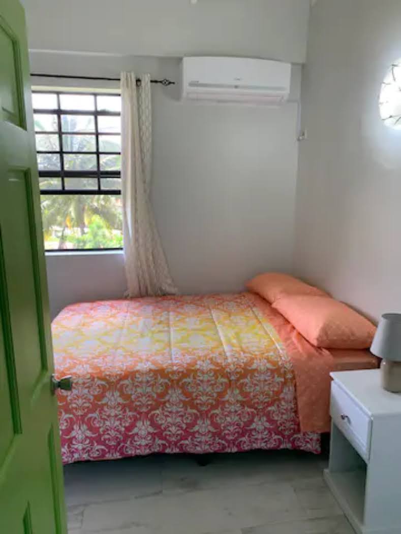 St Lucia Veronica's Breathe Easy Rental apartment #2