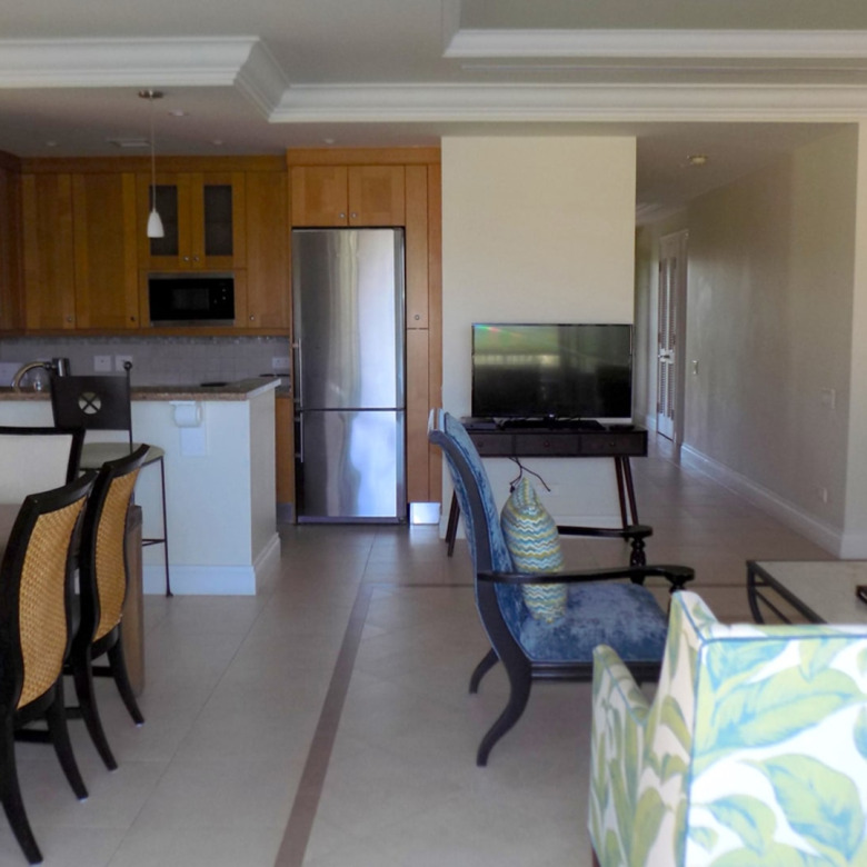 st lucia real estate THE LANDINGS UNIT NO 723- Gros Islet, St. Lucia for rent kitchen