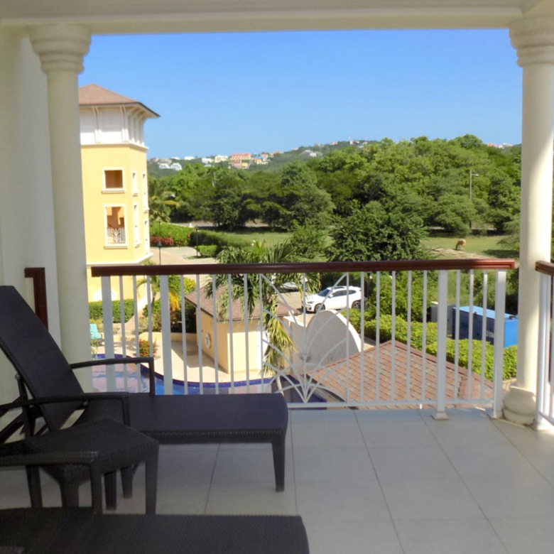 st lucia real estate THE LANDINGS UNIT NO 723- Gros Islet, St. Lucia for rent lounge chairs