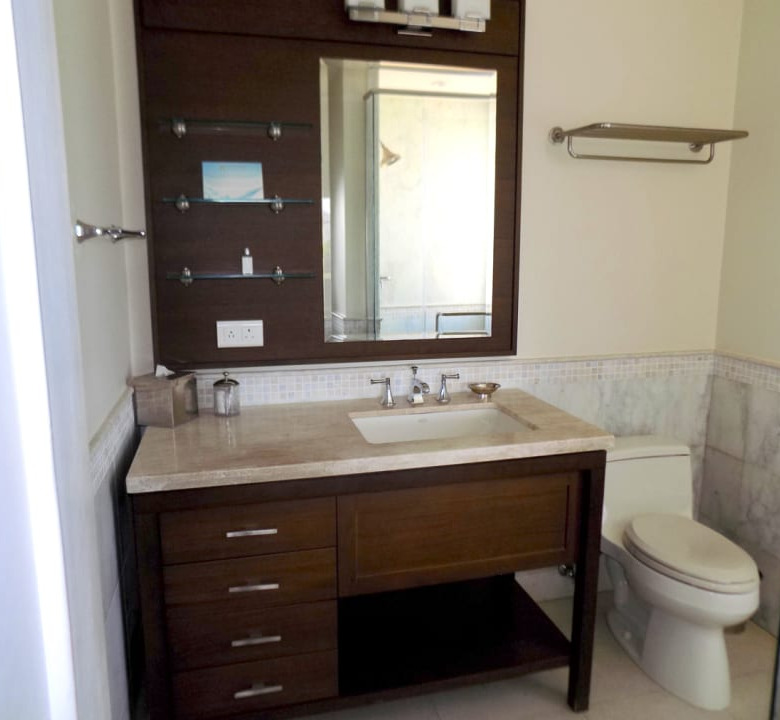 st lucia real estate THE LANDINGS UNIT NO 723- Gros Islet, St. Lucia for rent toilet
