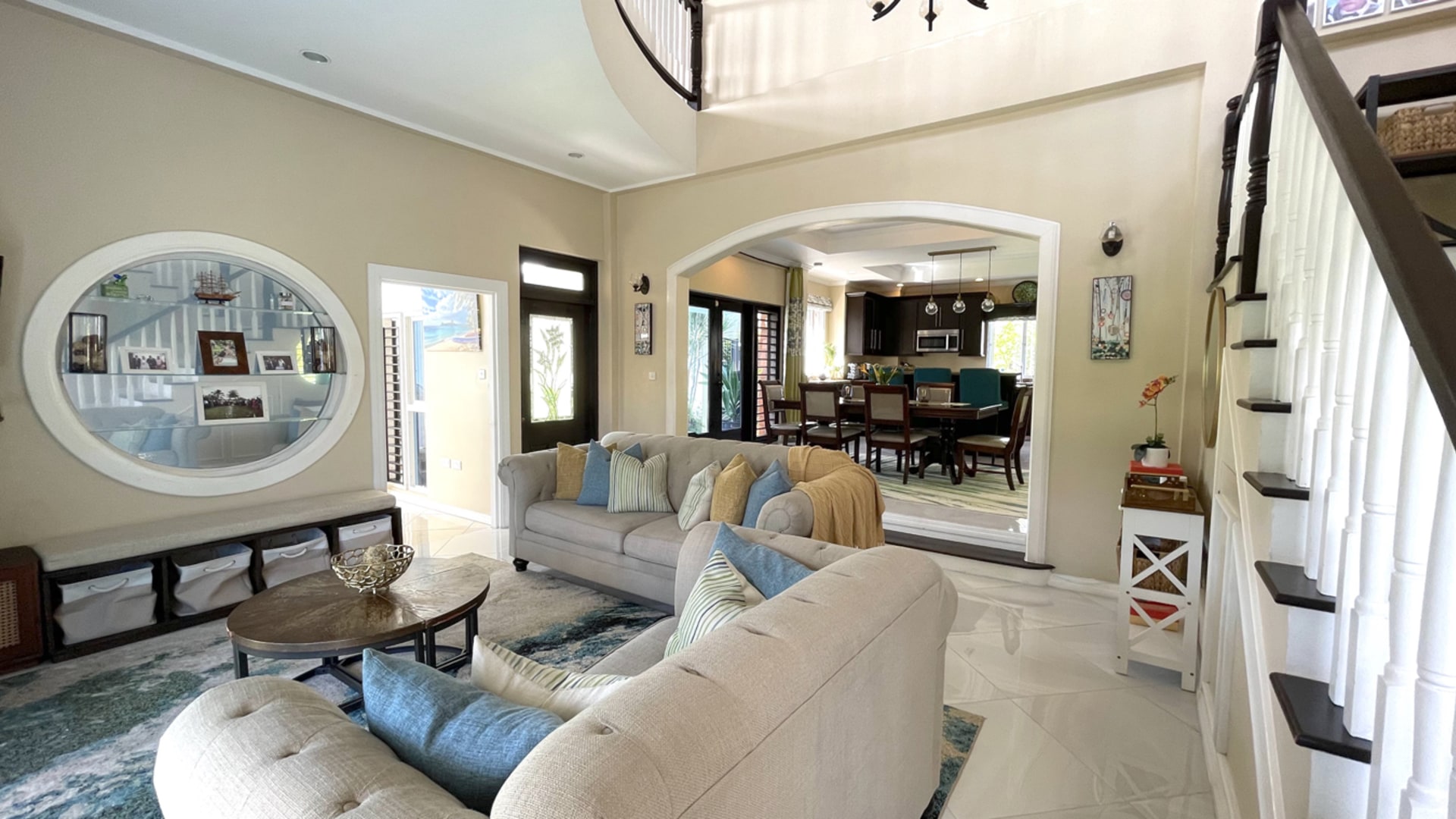 st lucia real estate VILLA ELOISE For Rent sofas