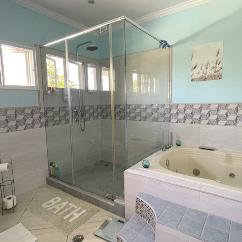 st lucia real estate VILLA ELOISE For Rent glass shower