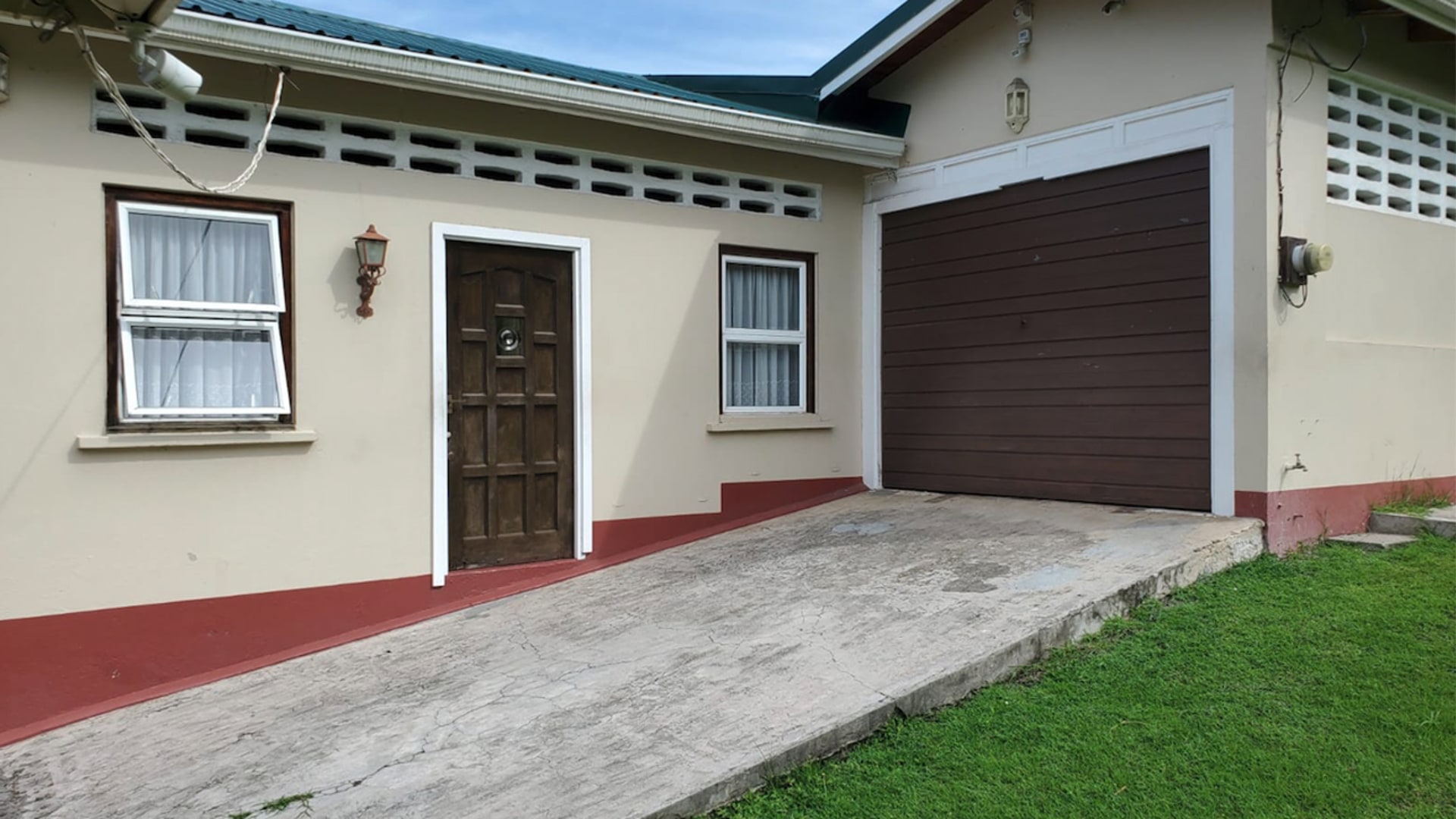 House For Sale In Marisule