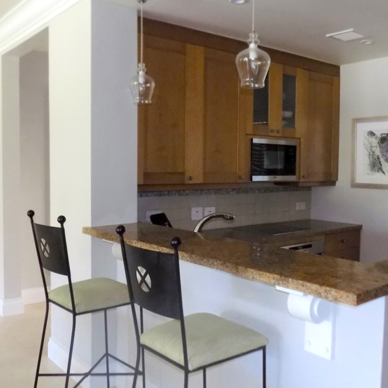 St Lucia real estate LANDINGS UNIT NO 1204 RENTAL for rent counter top