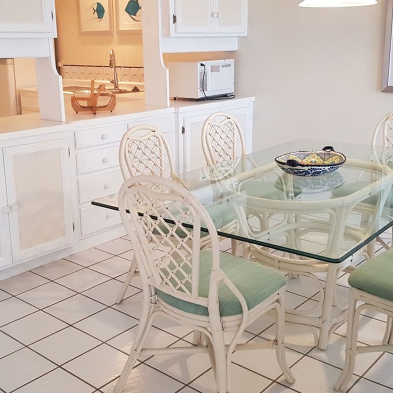 st lucia real estate TH table E ANCHORAGE NUMBER 3