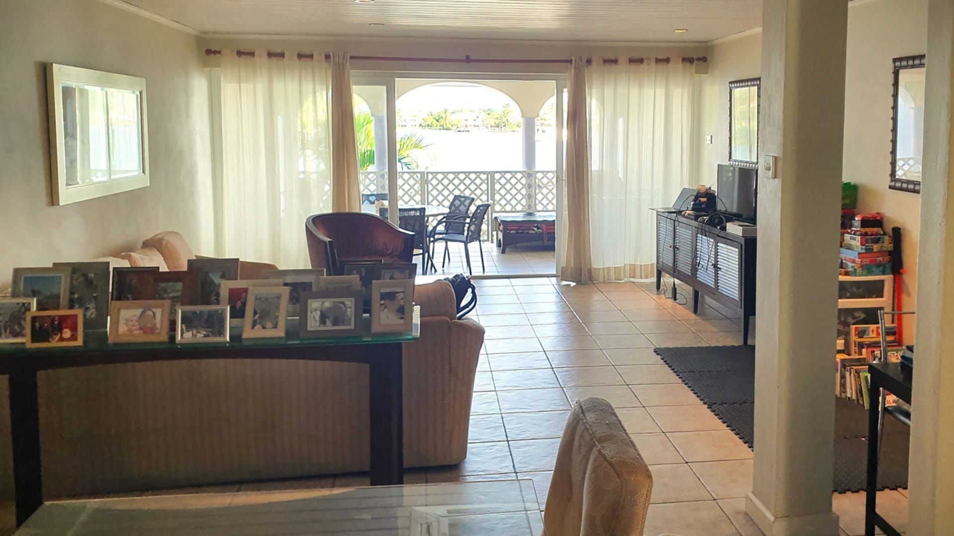 st lucia real estate The Harbour 11 Town House iving room
