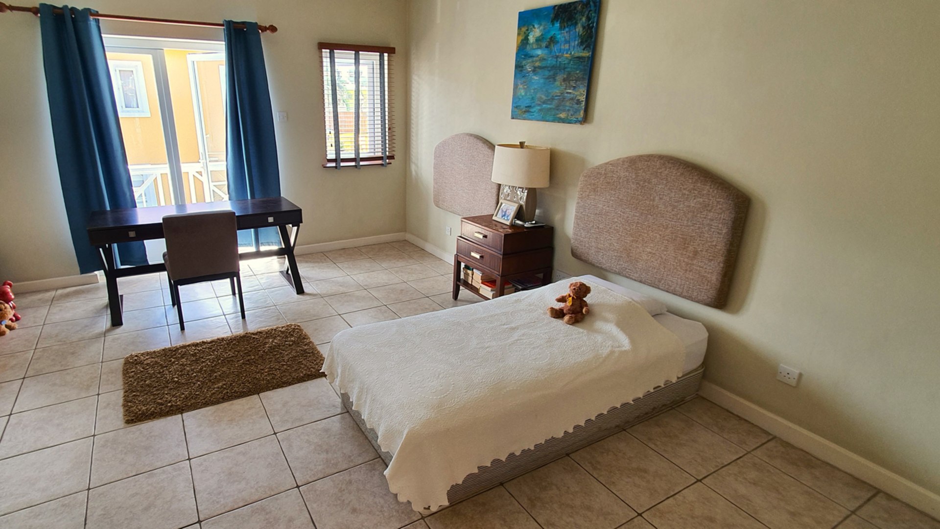 st lucia real estate The Harbour 11 Town House child bed