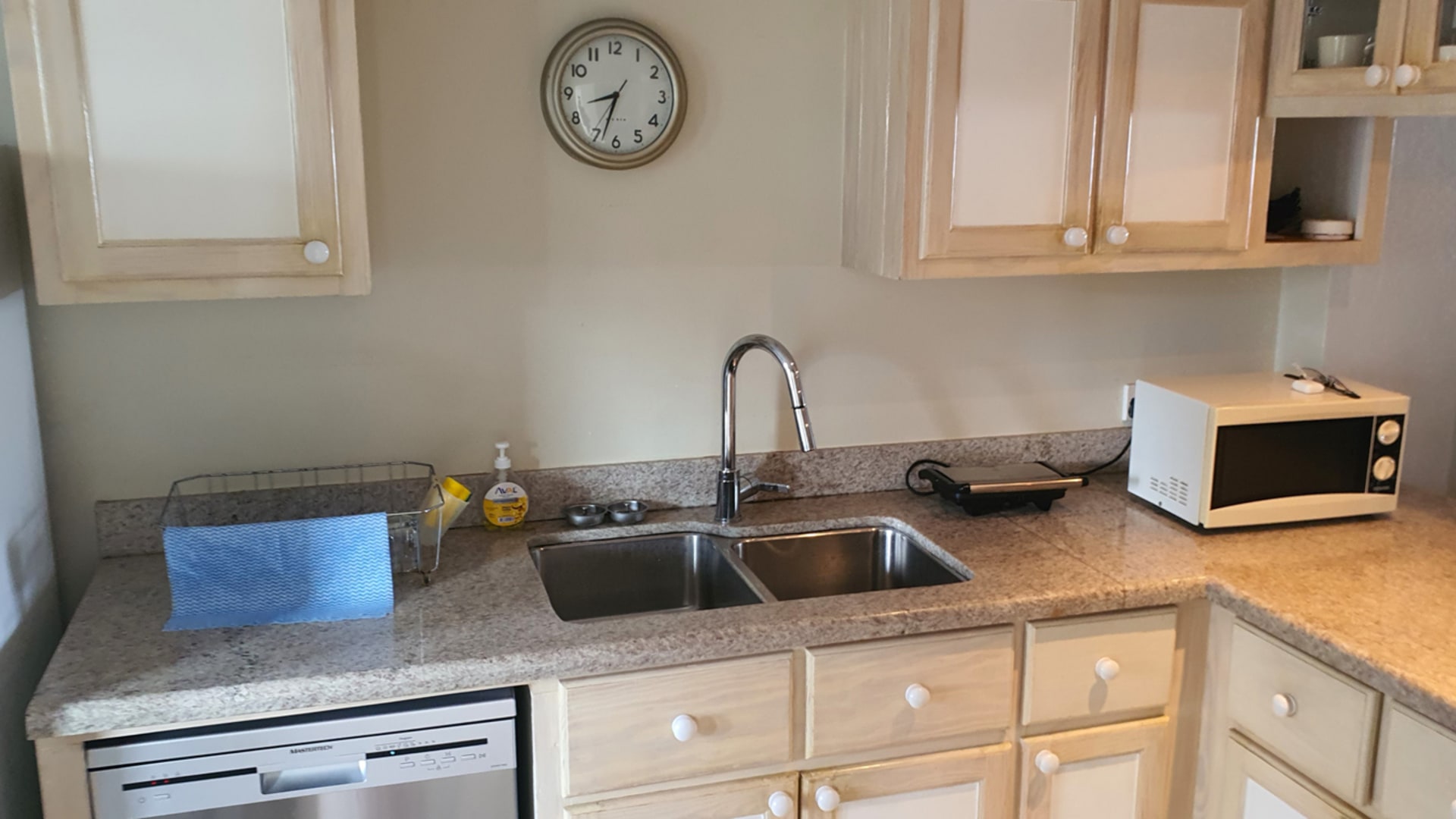 st lucia real estate The Harbour 11 Town House sink