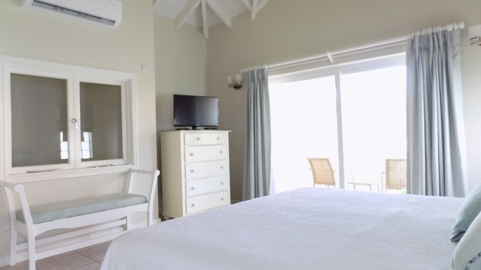 st lucia real estate THE HARBOUR NO.23 FOR RENT bedroom