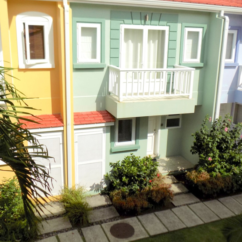 st lucia real estate THE HARBOUR NO.23 FOR RENT front