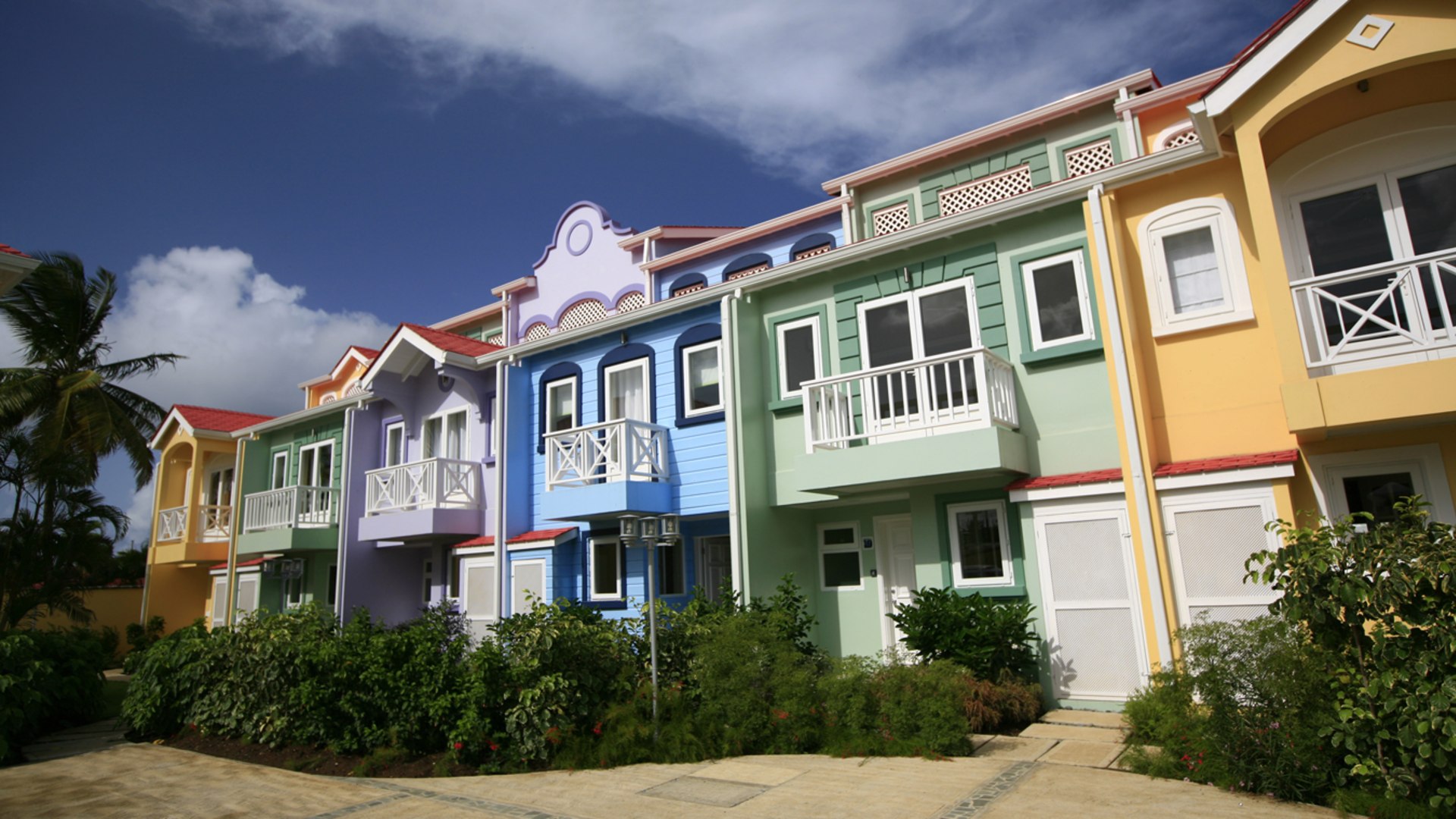 THE HARBOUR NO. 23 TOWNHOUSE FOR RENT rodney bay