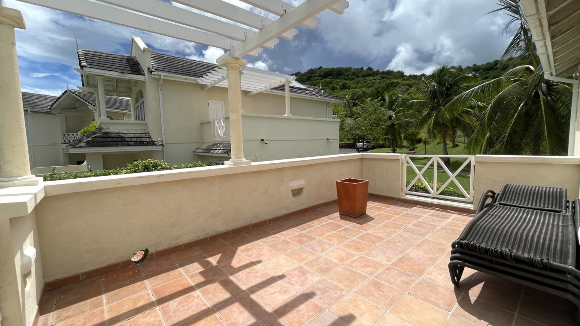 St Lucia real estate VILLAS ON THE GREEN 2 For Rent deck