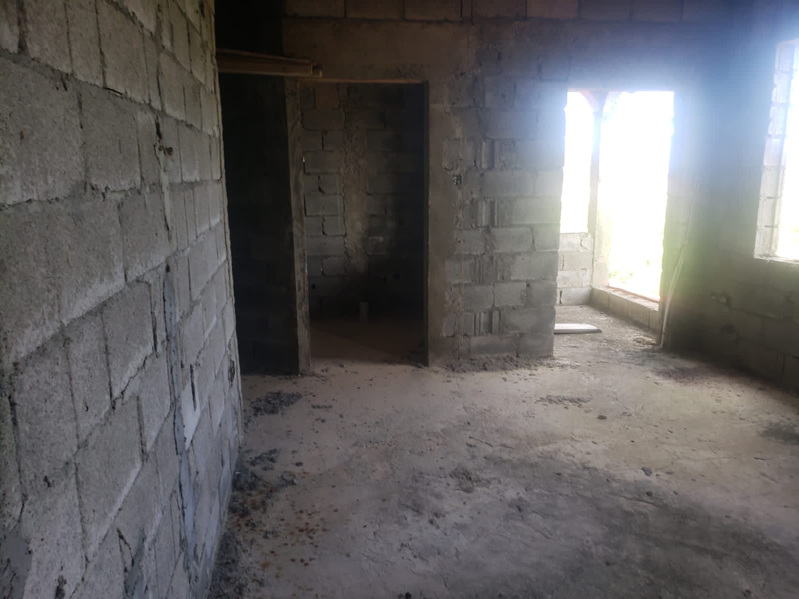 13866c94-759b-4bf2-a8a9-5a98b8851ae6 Unfinished Villa For Sale in Cap Estate st lucia walls