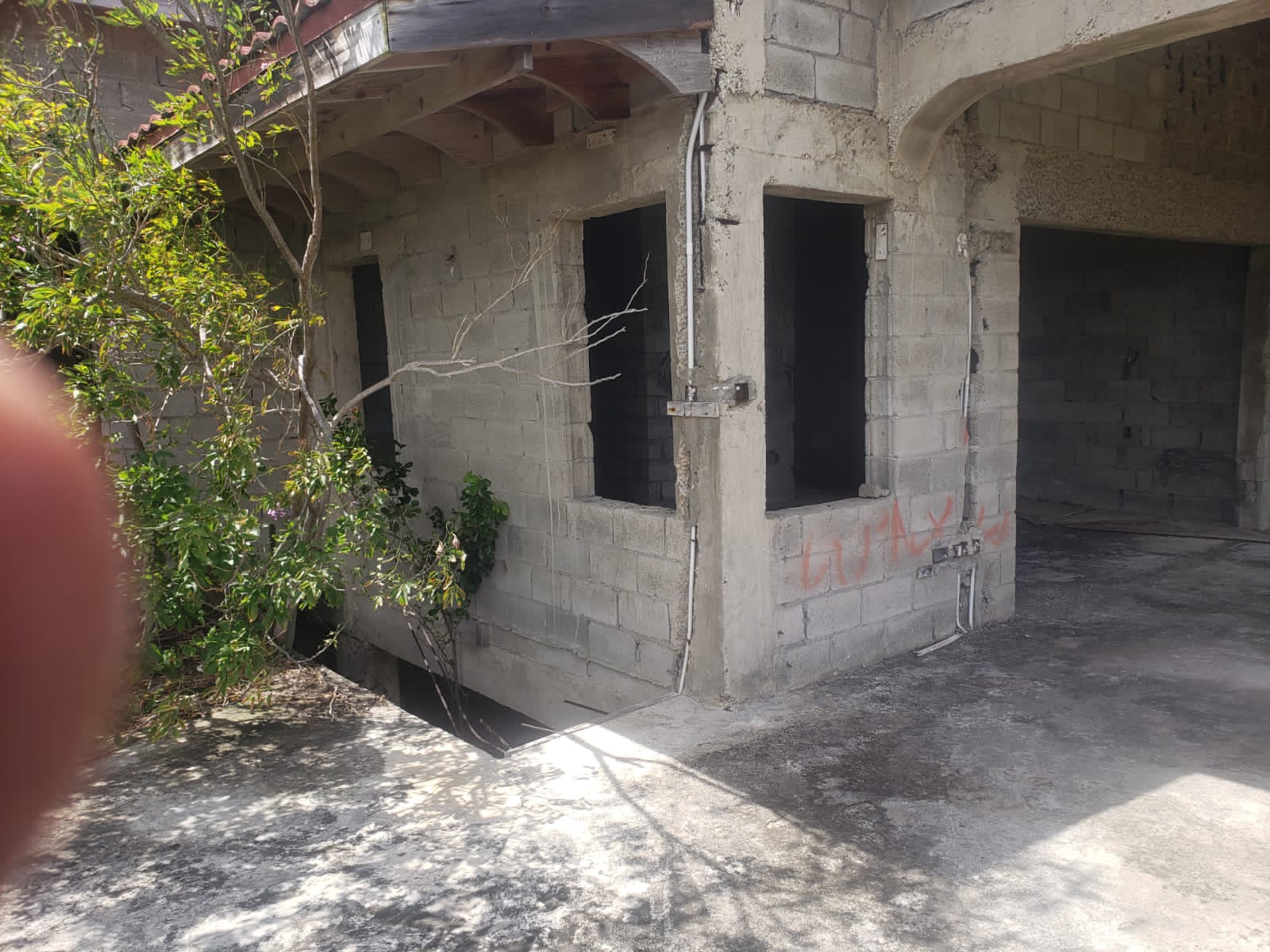 1aad0e80-049e-4167-9c7b-bb4b7a1ccd80 Unfinished Villa For Sale in Cap Estate st lucia wall
