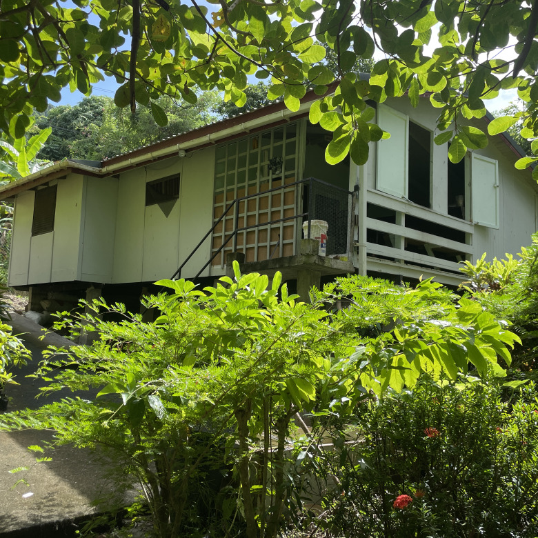 St Lucia Real estate villa for sale in soufriere maid quarters