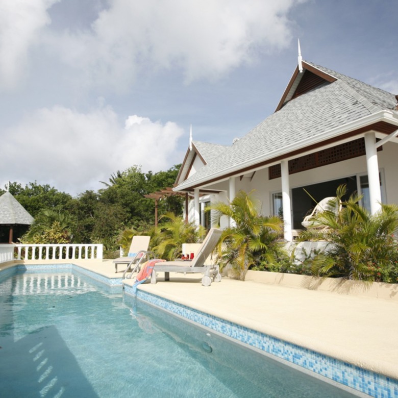 Luxury Villa For Sale In Cap Estate RUDDER ROCK VILLA pool