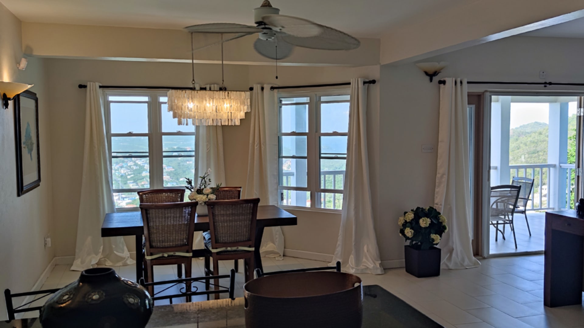 5 Bed Villa for sale Near Rodney Bay St Lucia living room