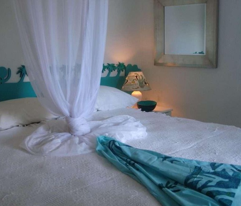 Mango Beach villa st lucia real estate marigot for sale bed