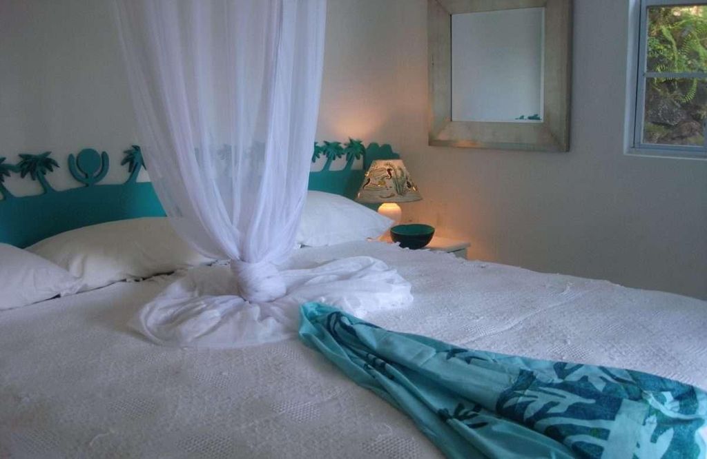 Mango Beach villa st lucia real estate marigot for sale bed