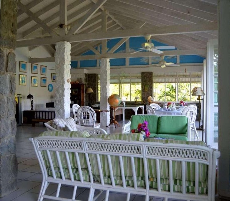 Mango Beach st lucia real estate marigot for sale living room