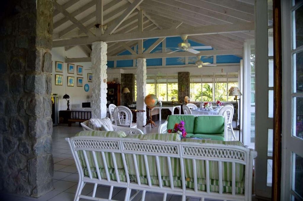 Mango Beach st lucia real estate marigot for sale living room