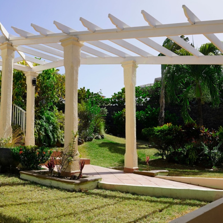 Hummingbird Villa at Cap Estate