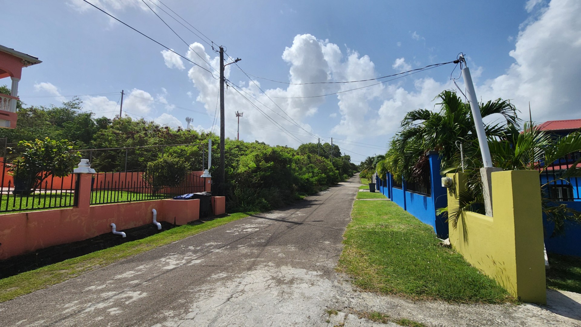 Lot #85 For Sale in South Hills Cap Estate near houses